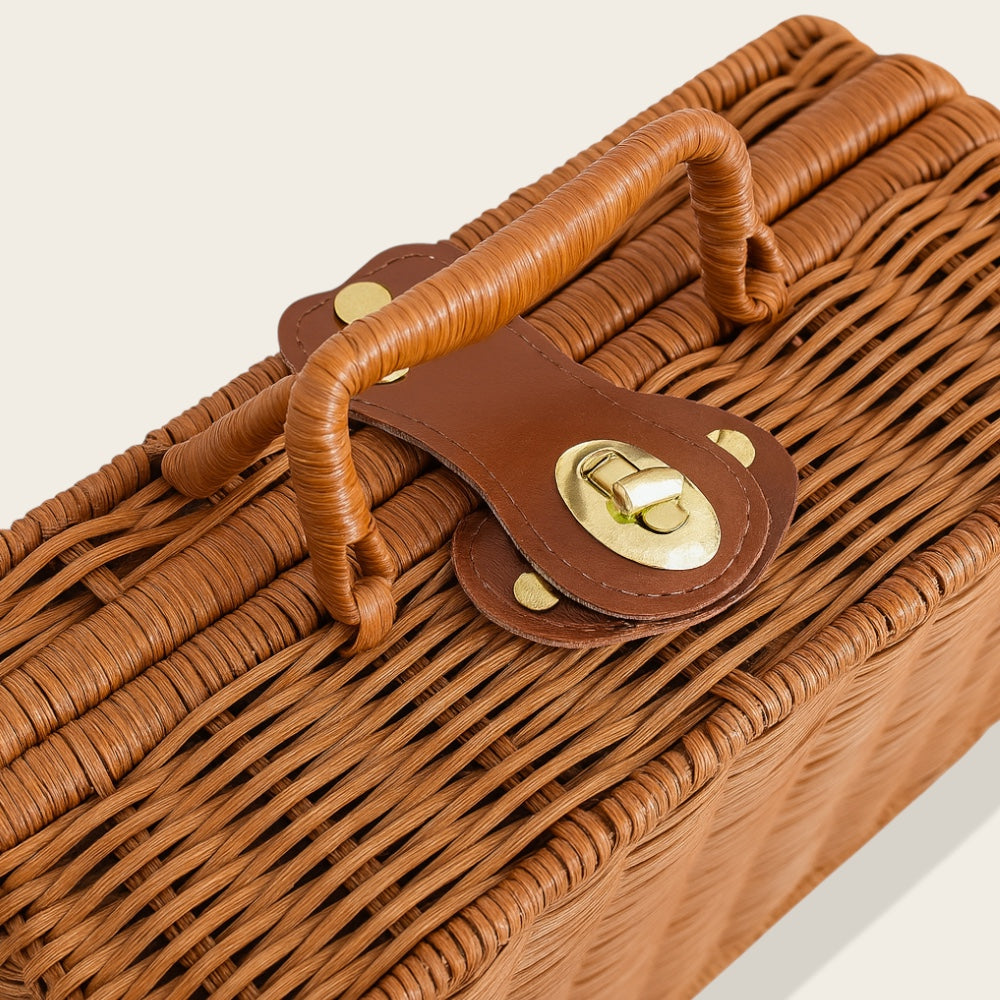 Valise en Osier<br> à Couvercle