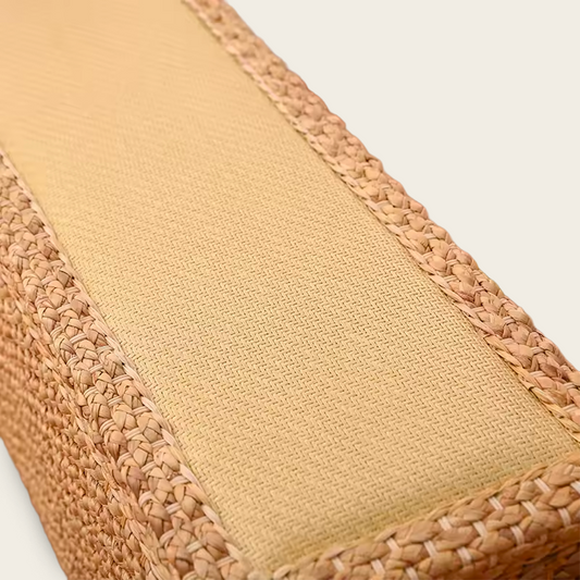 Coffre de Bout de Lit<br>en Osier