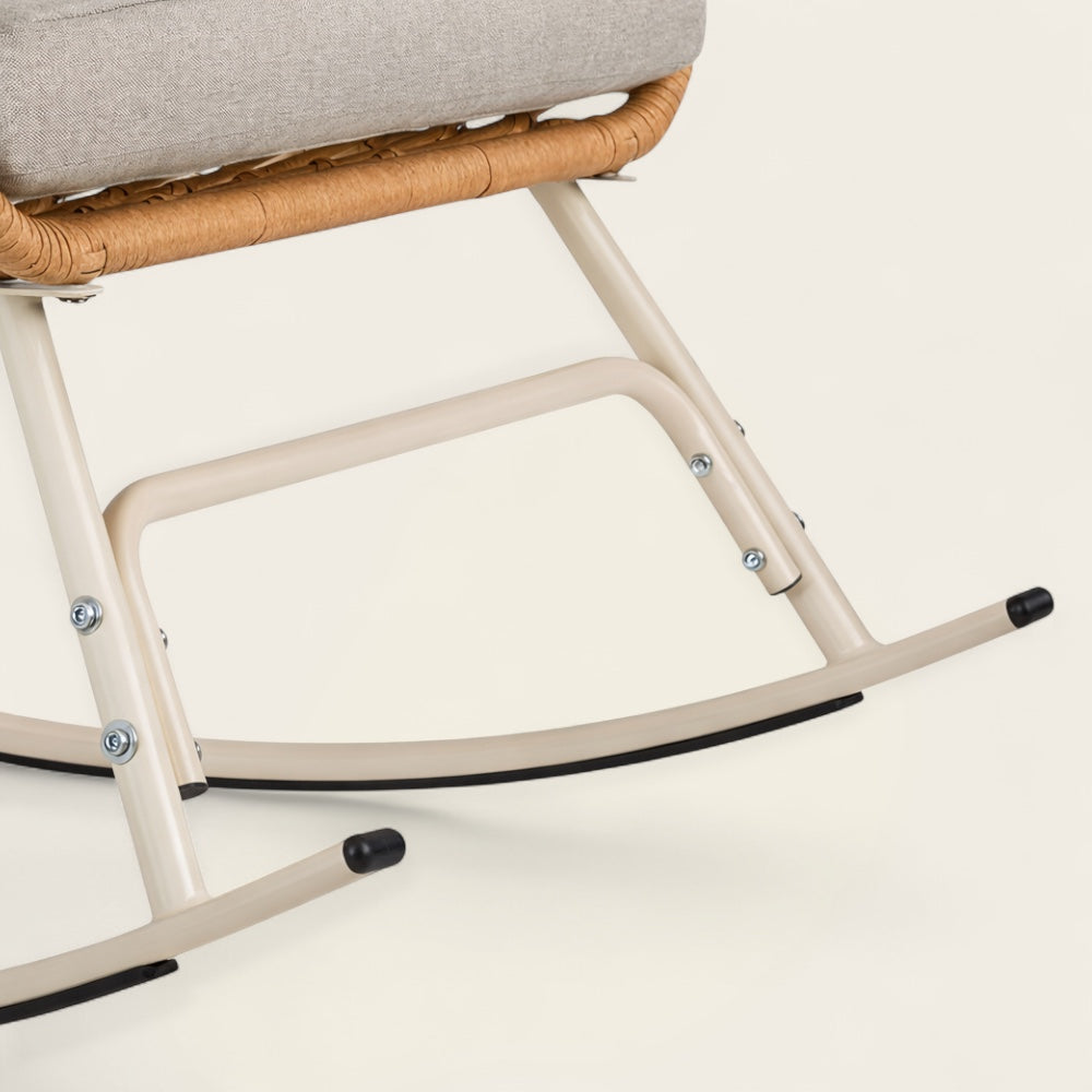 Fauteuil à Bascule<br>en Osier